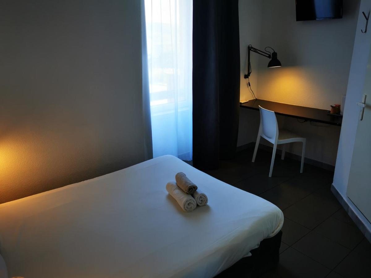 Hotel Le Ponson オーブナ エクステリア 写真