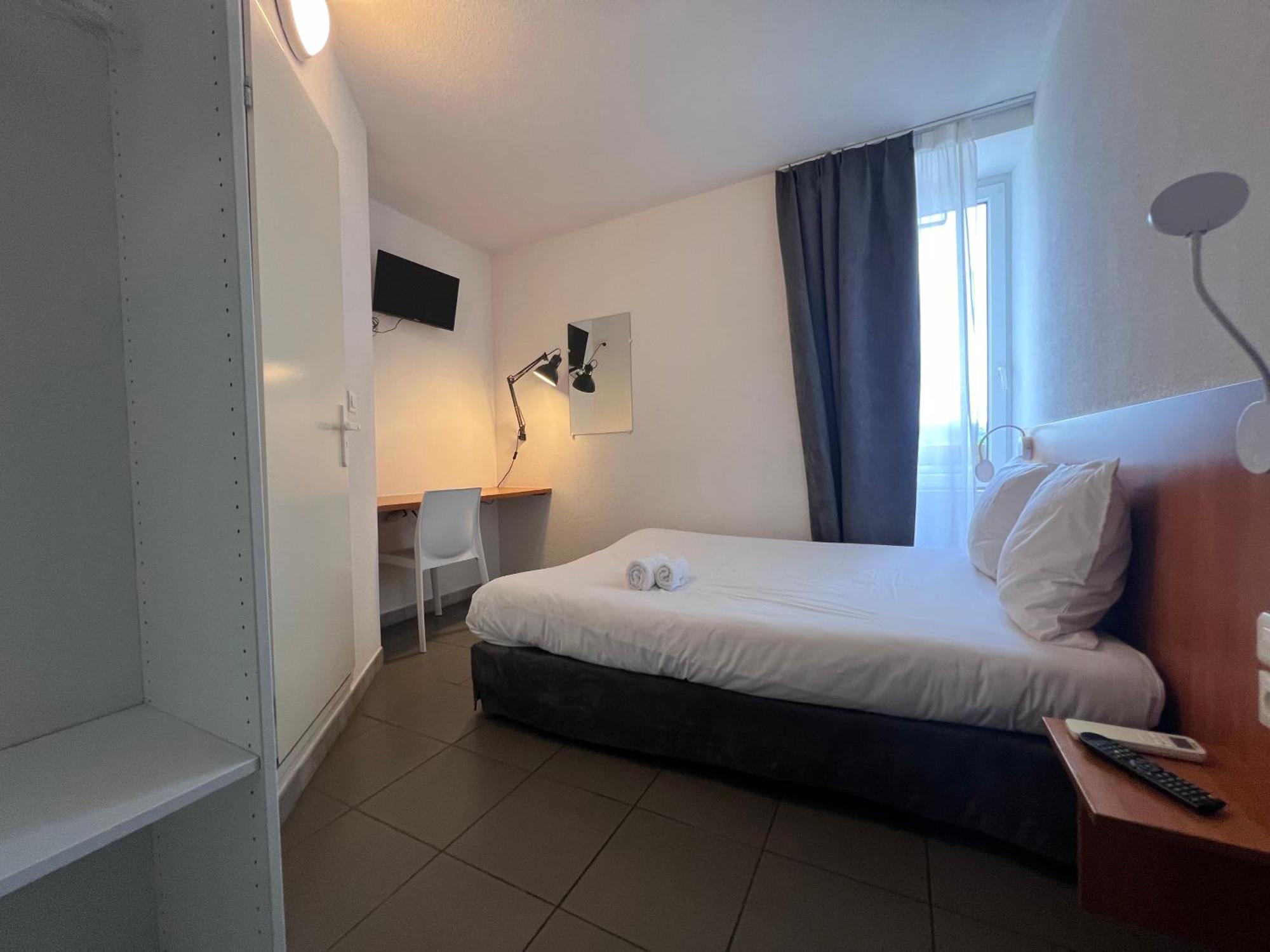 Hotel Le Ponson オーブナ エクステリア 写真