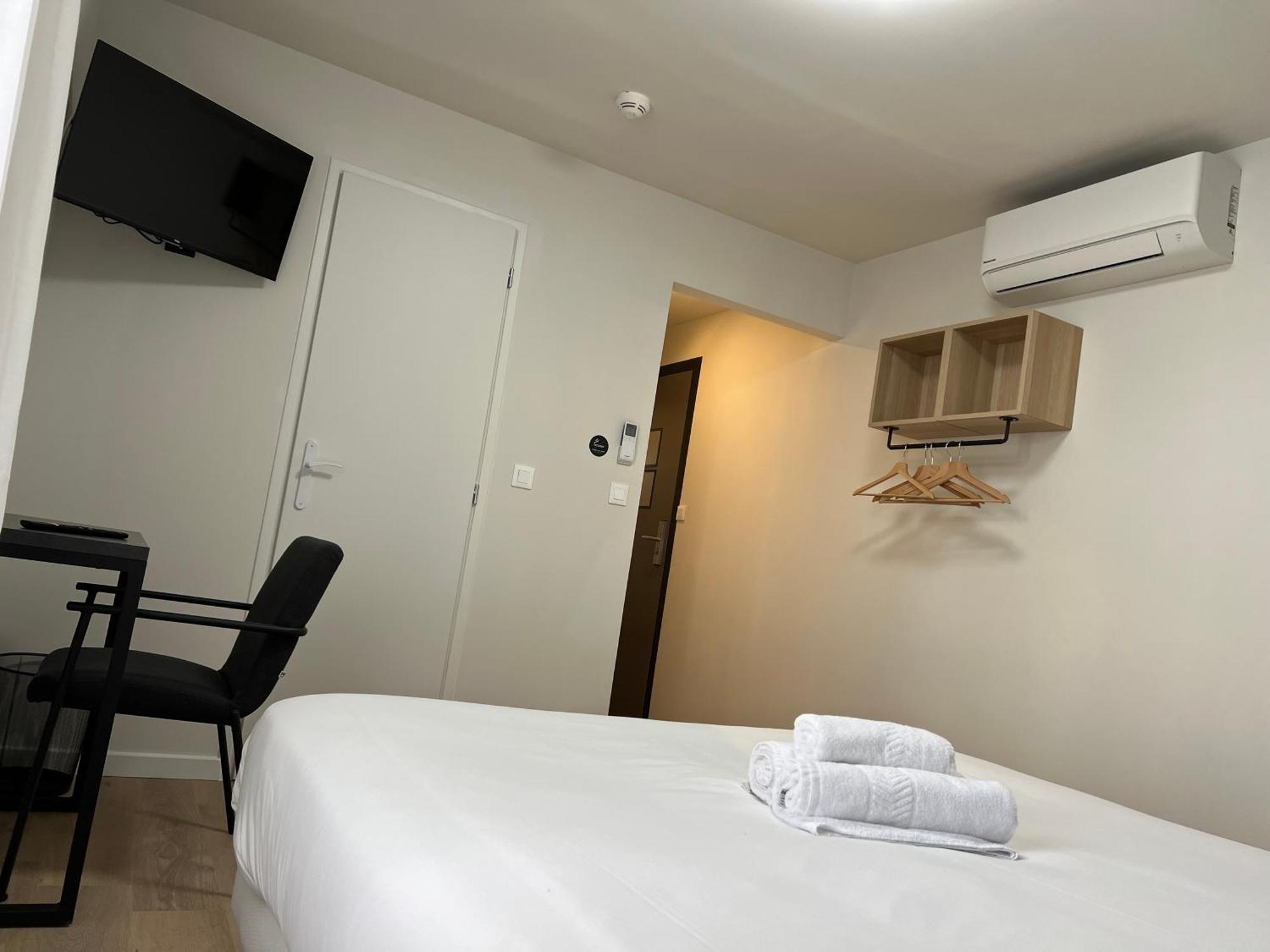 Hotel Le Ponson オーブナ エクステリア 写真
